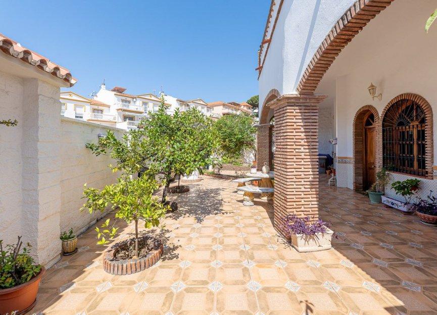 Reventa - House - Townhouse - Benalmádena - Benalmadena Centro
