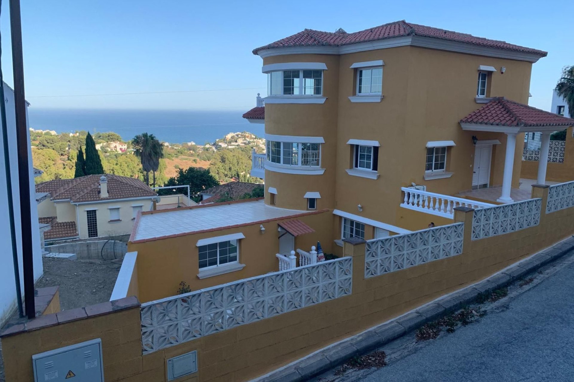 Reventa - House - Townhouse - Benalmádena - Benalmadena Centro