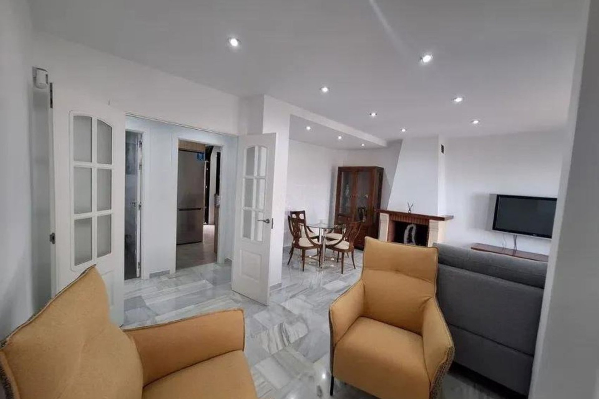 Reventa - House - Townhouse - Benalmádena - Benalmadena Centro