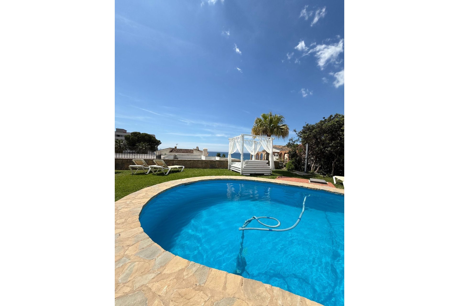 Reventa - House - Townhouse - Benalmádena - Benalmadena Centro