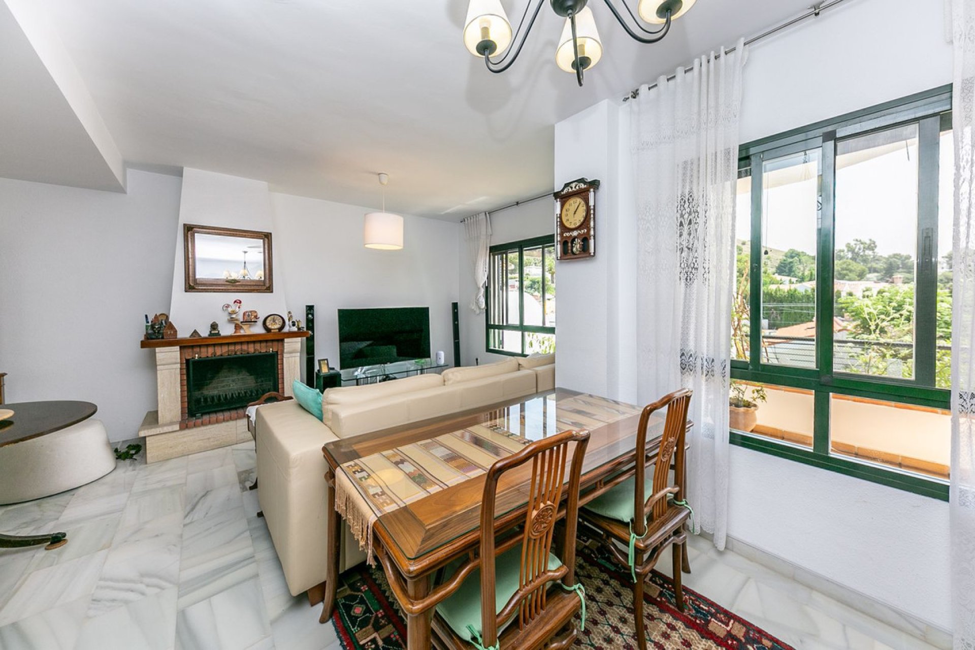 Reventa - House - Townhouse - Benalmádena - Benalmadena Centro