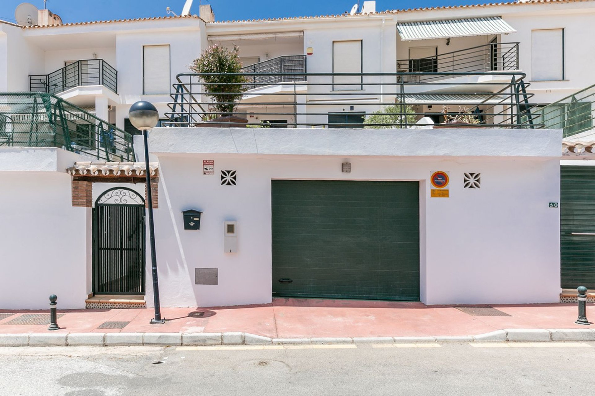 Reventa - House - Townhouse - Benalmádena - Benalmadena Centro