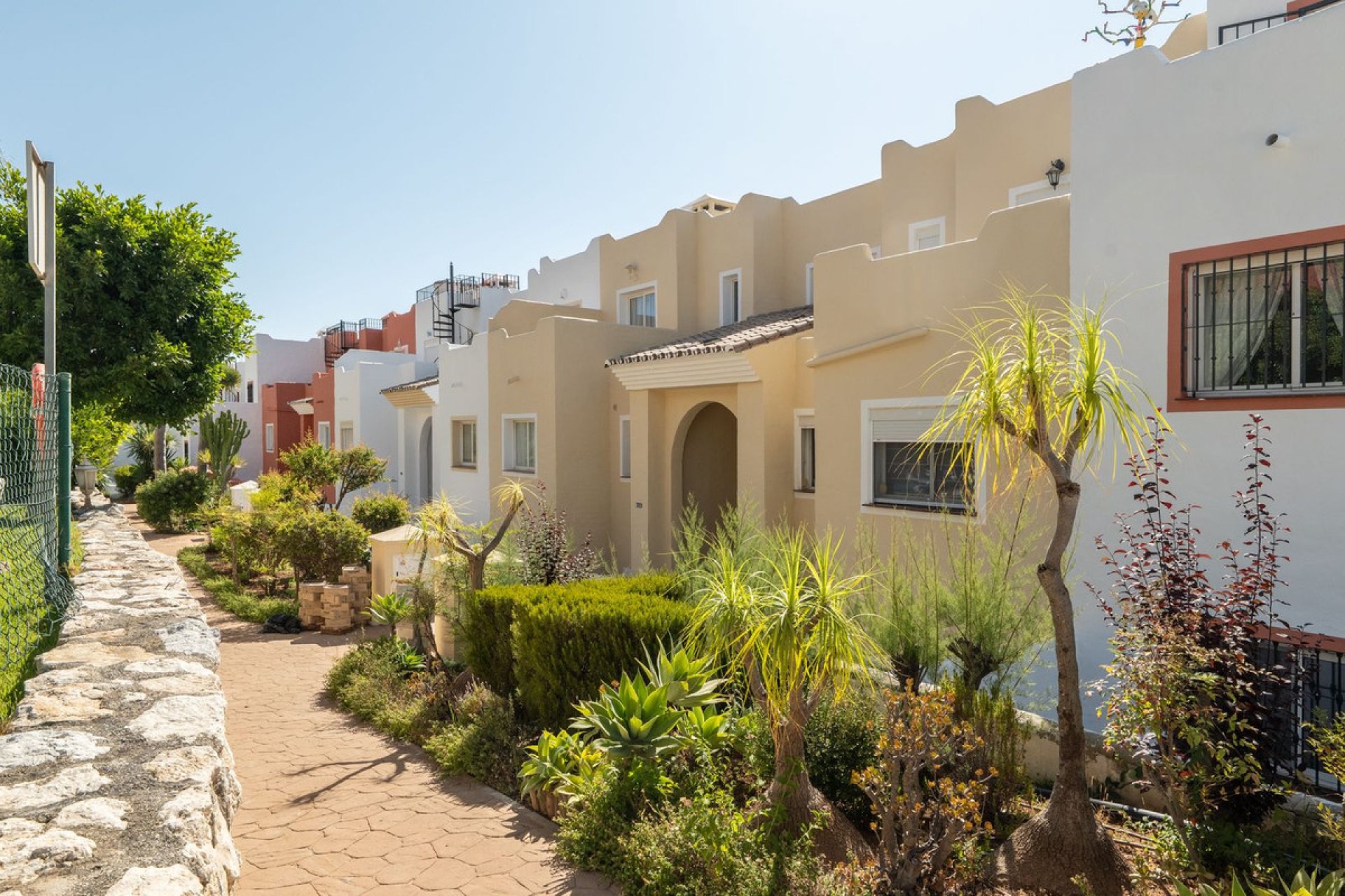 Reventa - House - Townhouse - Casares - Casares Centro