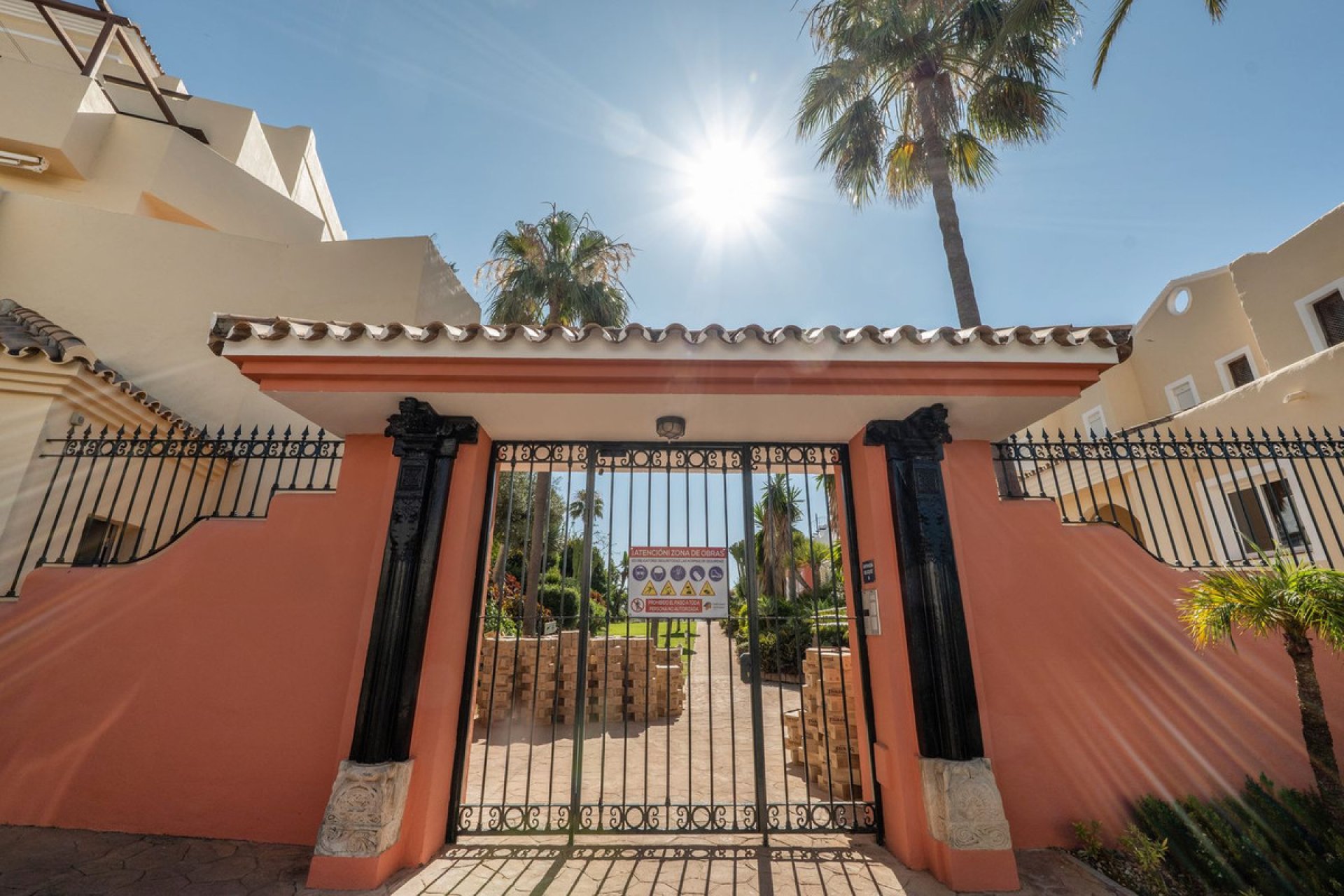 Reventa - House - Townhouse - Casares - Casares Centro