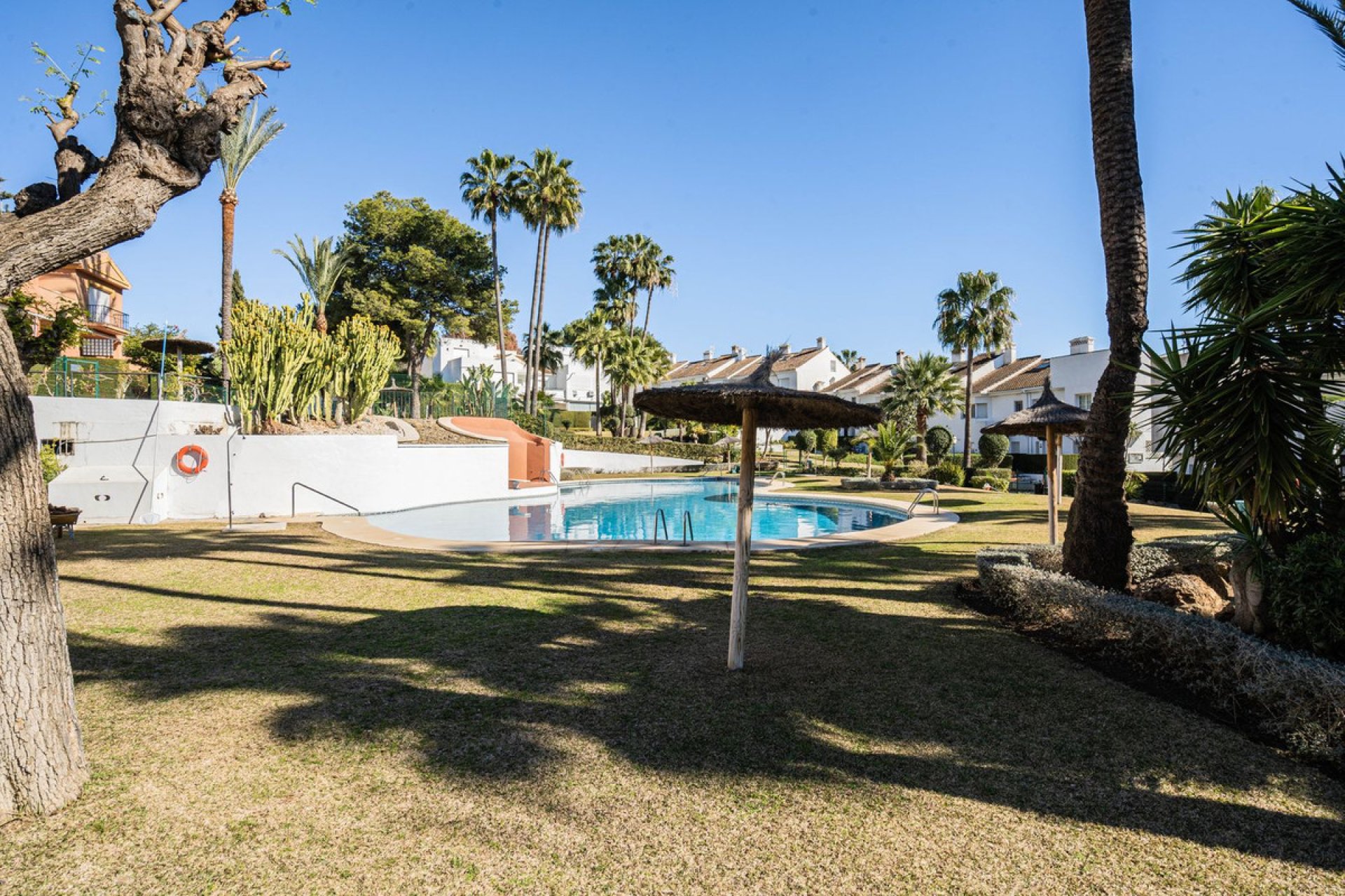 Reventa - House - Townhouse - Estepona - Atalaya