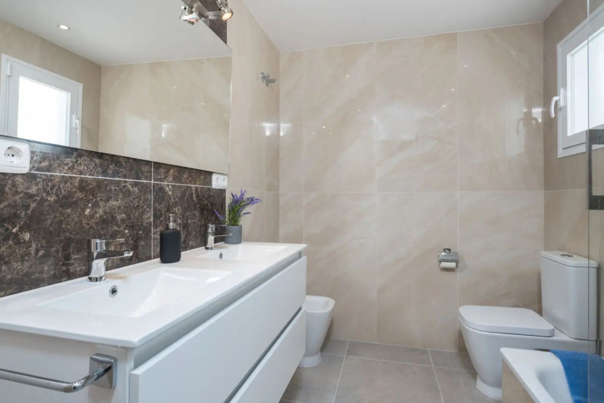 Reventa - House - Townhouse - Estepona - Atalaya