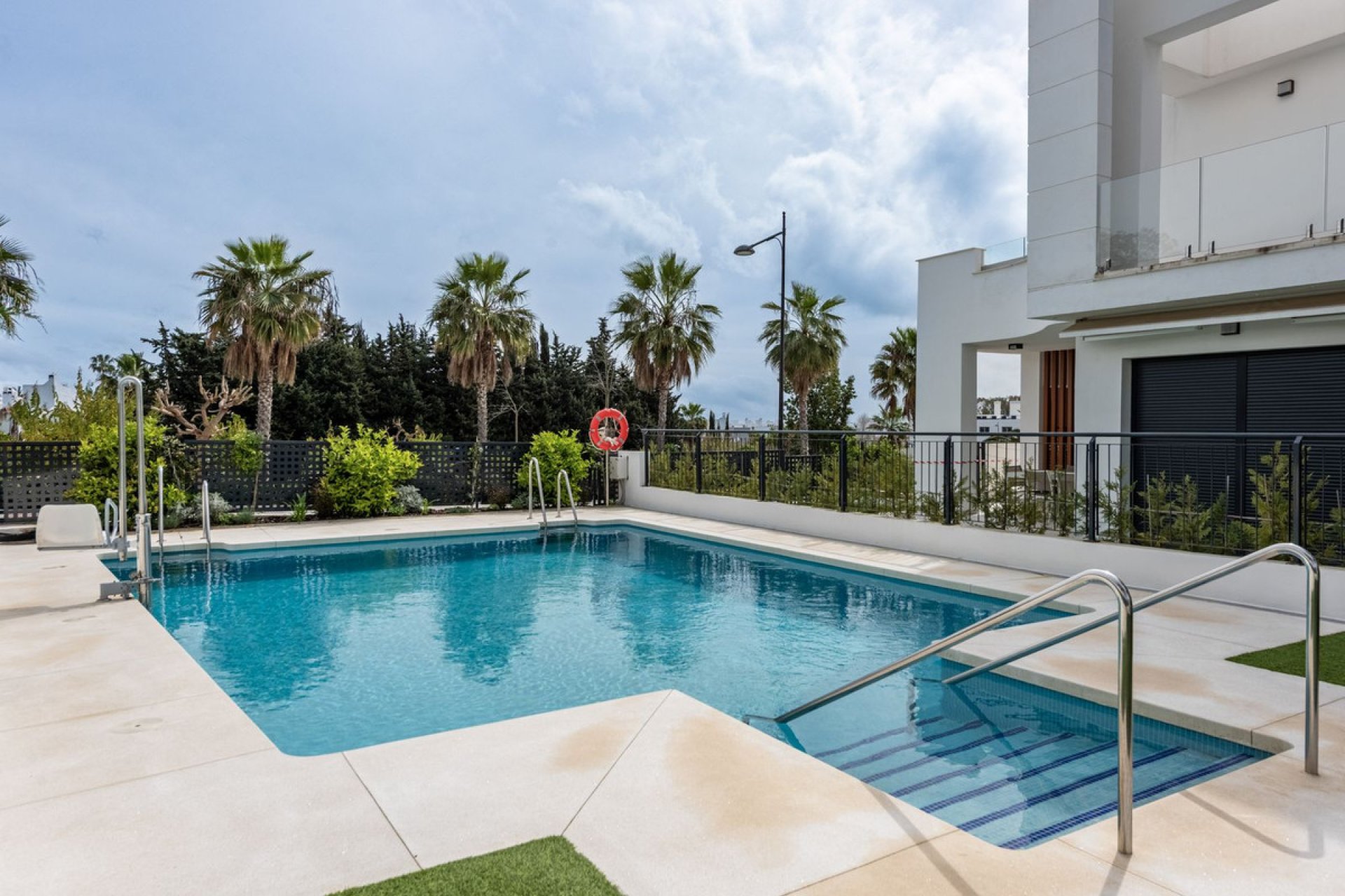 Reventa - House - Townhouse - Estepona - Bel Air
