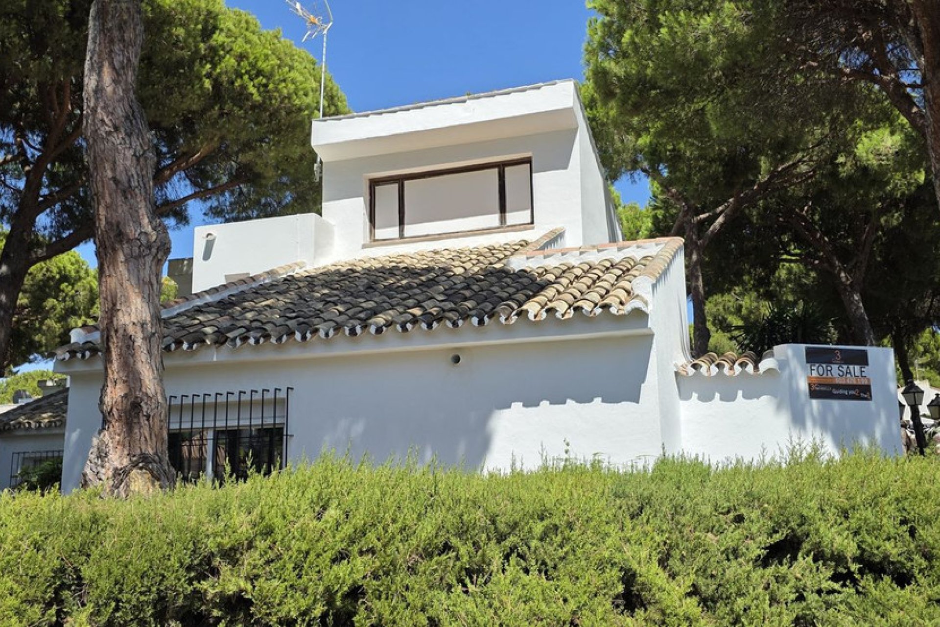 Reventa - House - Townhouse - Estepona - Benamara