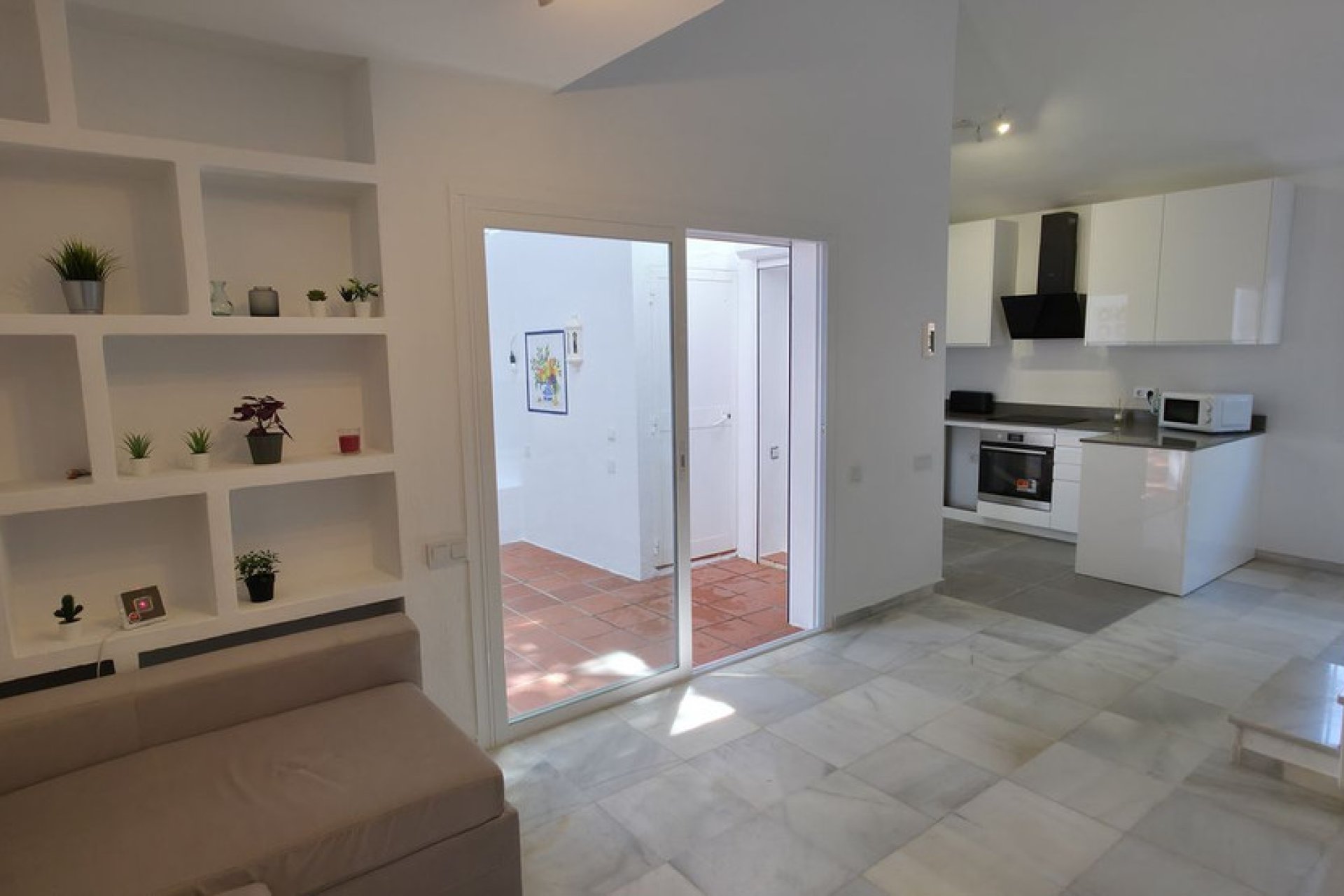 Reventa - House - Townhouse - Estepona - Benamara