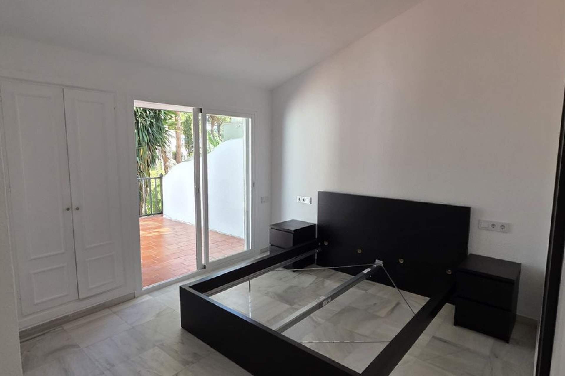 Reventa - House - Townhouse - Estepona - Benamara