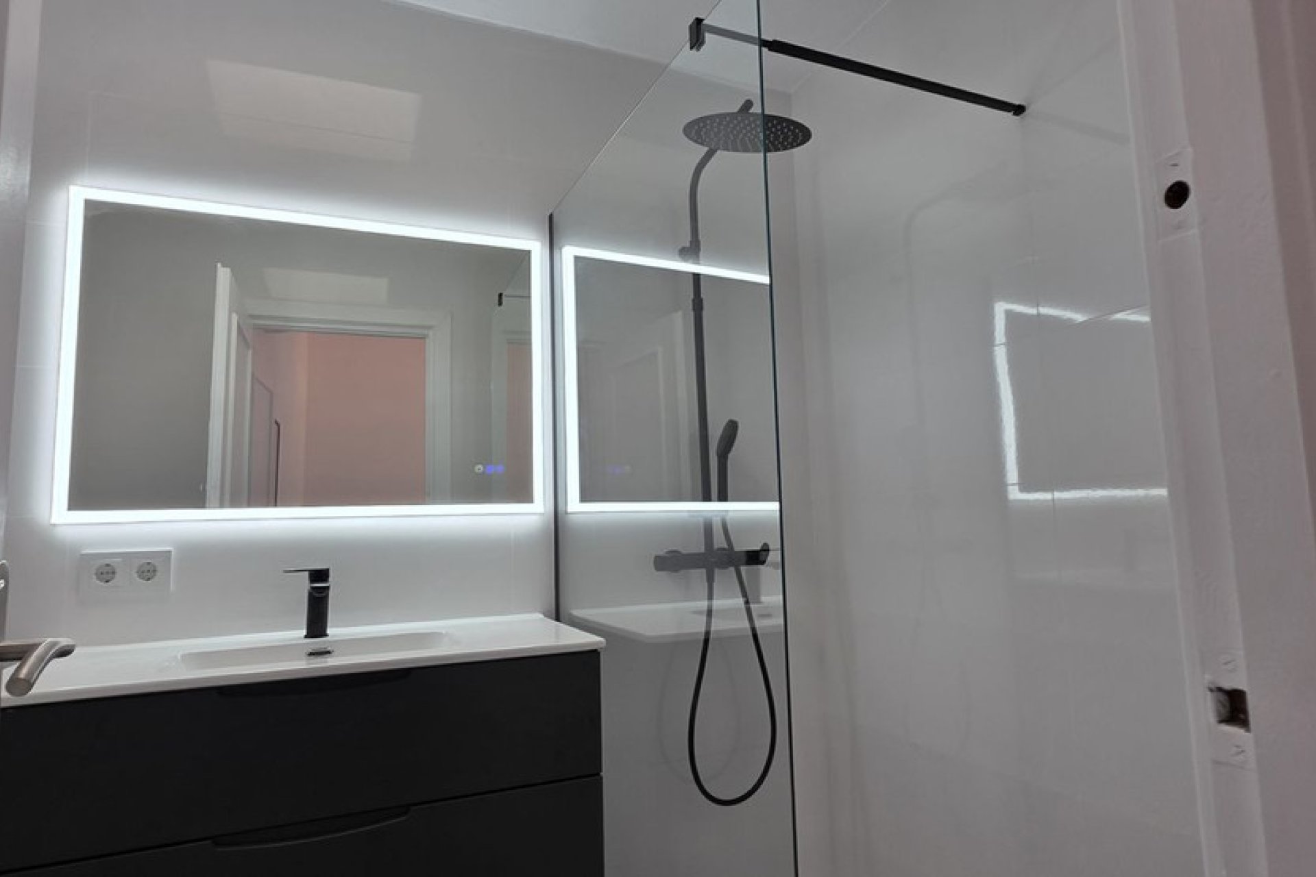 Reventa - House - Townhouse - Estepona - Benamara