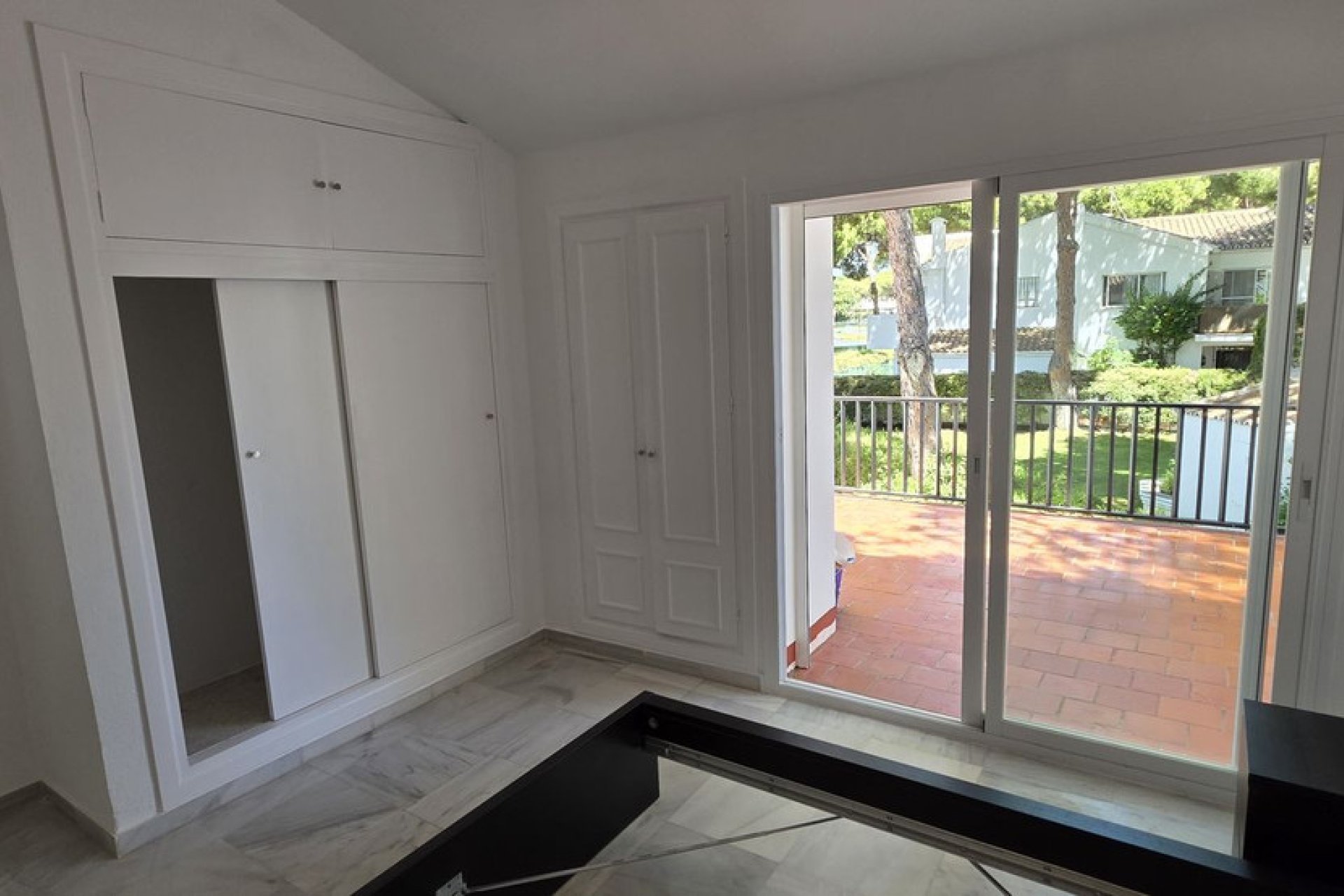 Reventa - House - Townhouse - Estepona - Benamara