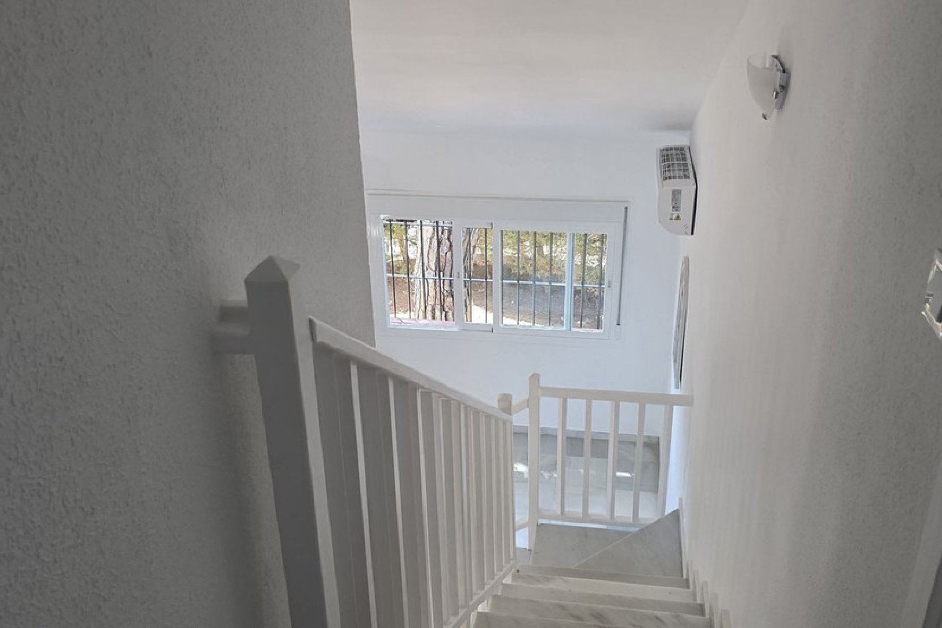 Reventa - House - Townhouse - Estepona - Benamara