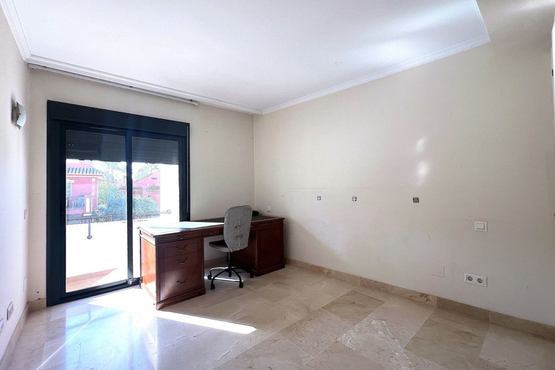 Reventa - House - Townhouse - Estepona - Benamara