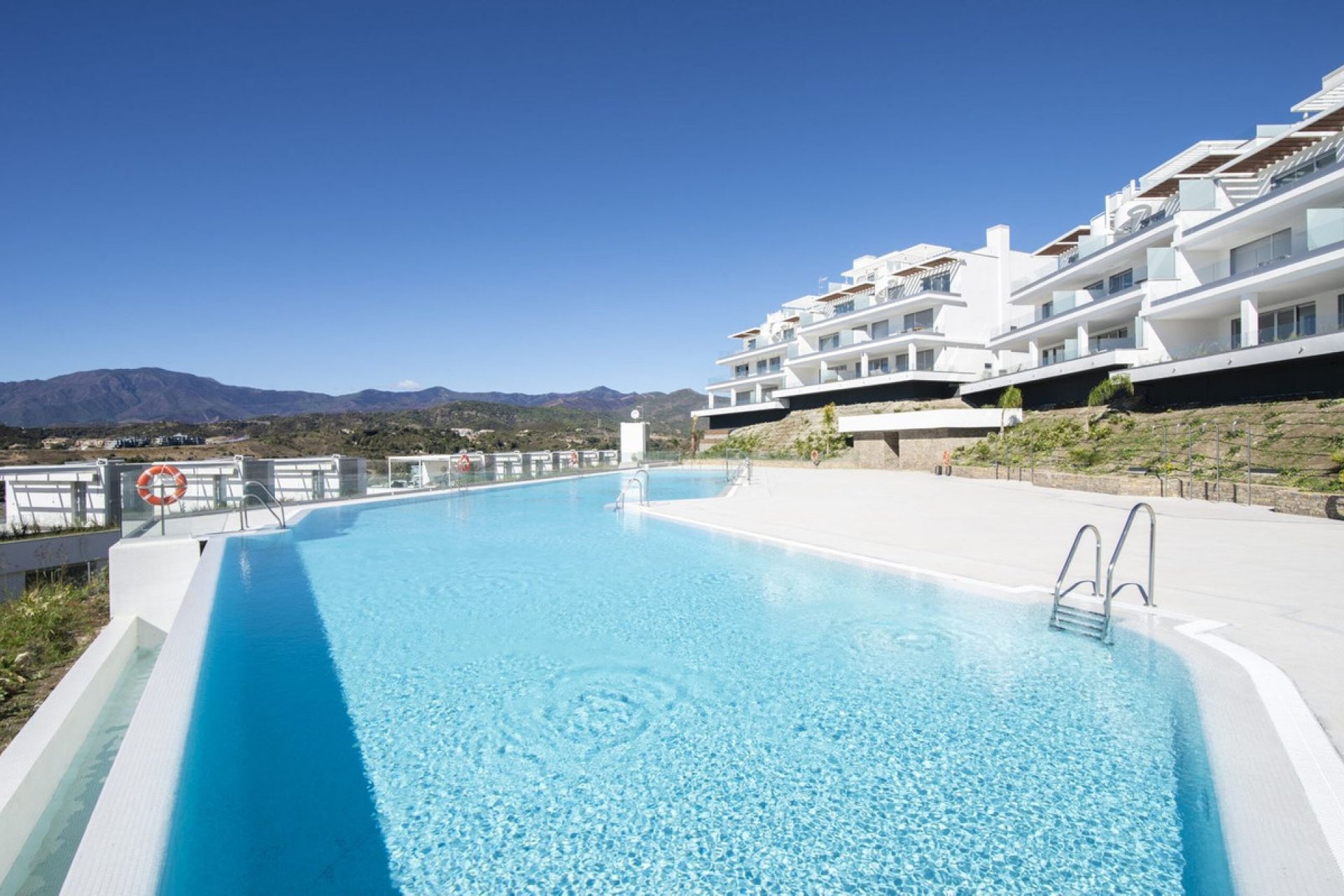 Reventa - House - Townhouse - Estepona - Cancelada