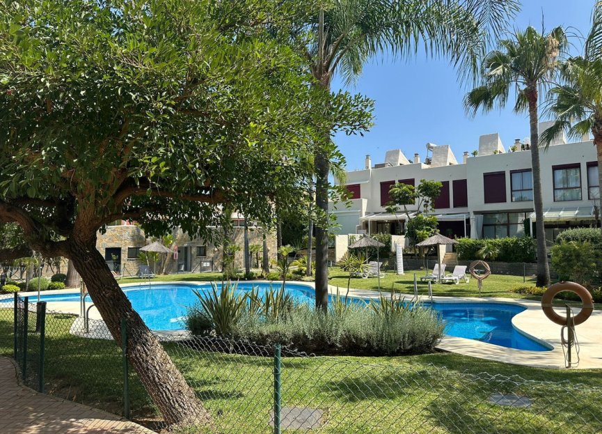 Reventa - House - Townhouse - Estepona - Cancelada