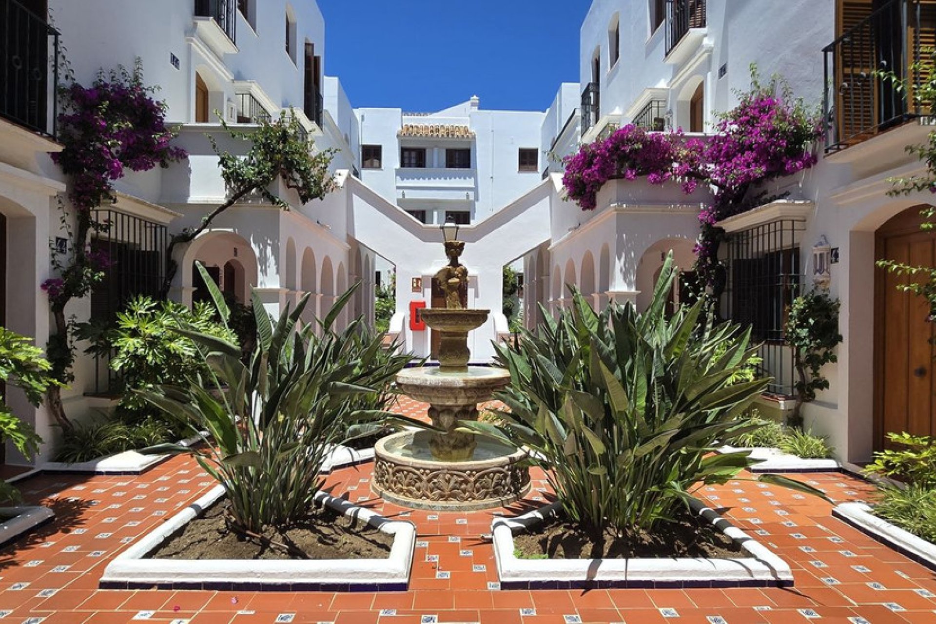 Reventa - House - Townhouse - Estepona - Costalita