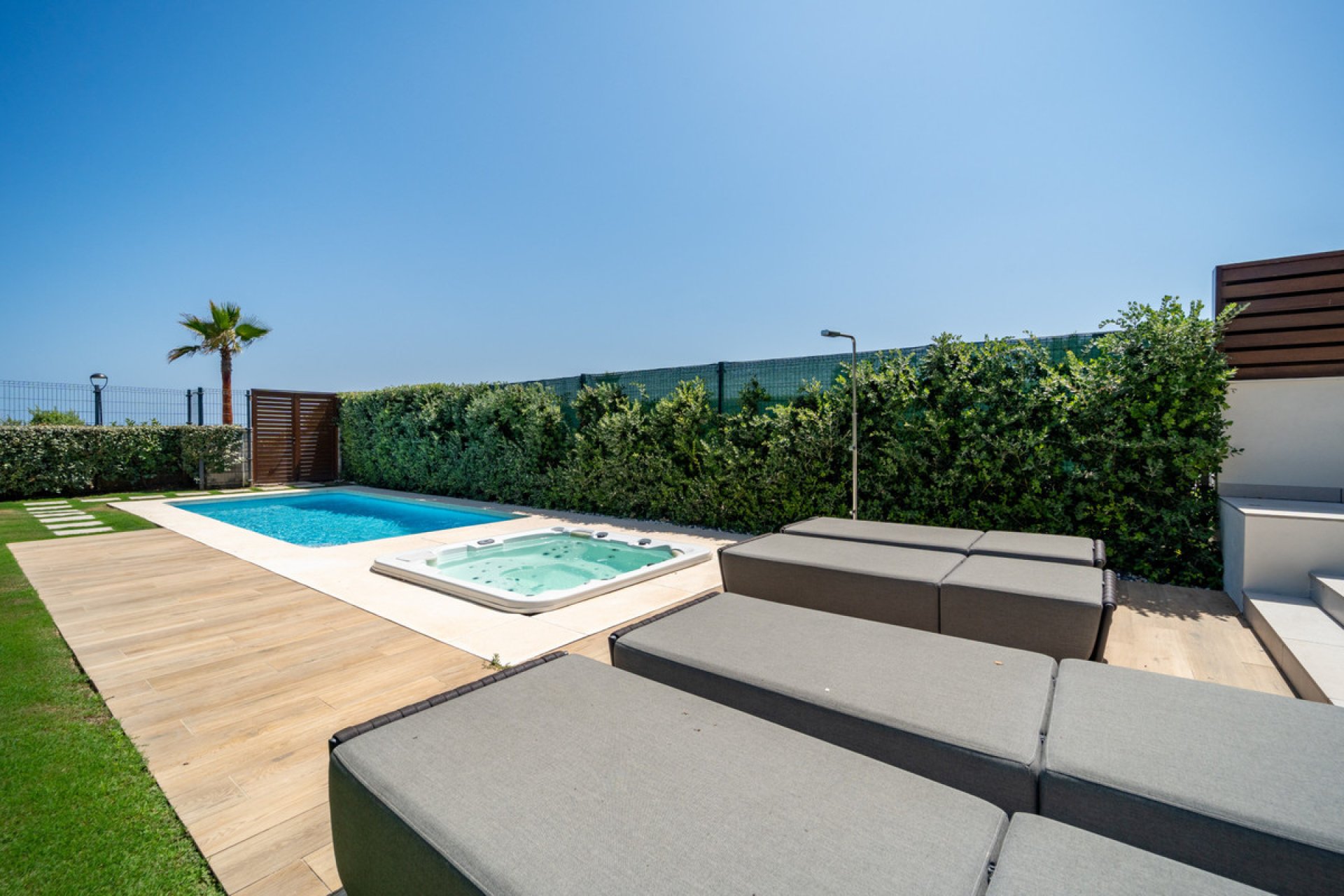 Reventa - House - Townhouse - Estepona - Estepona Centro