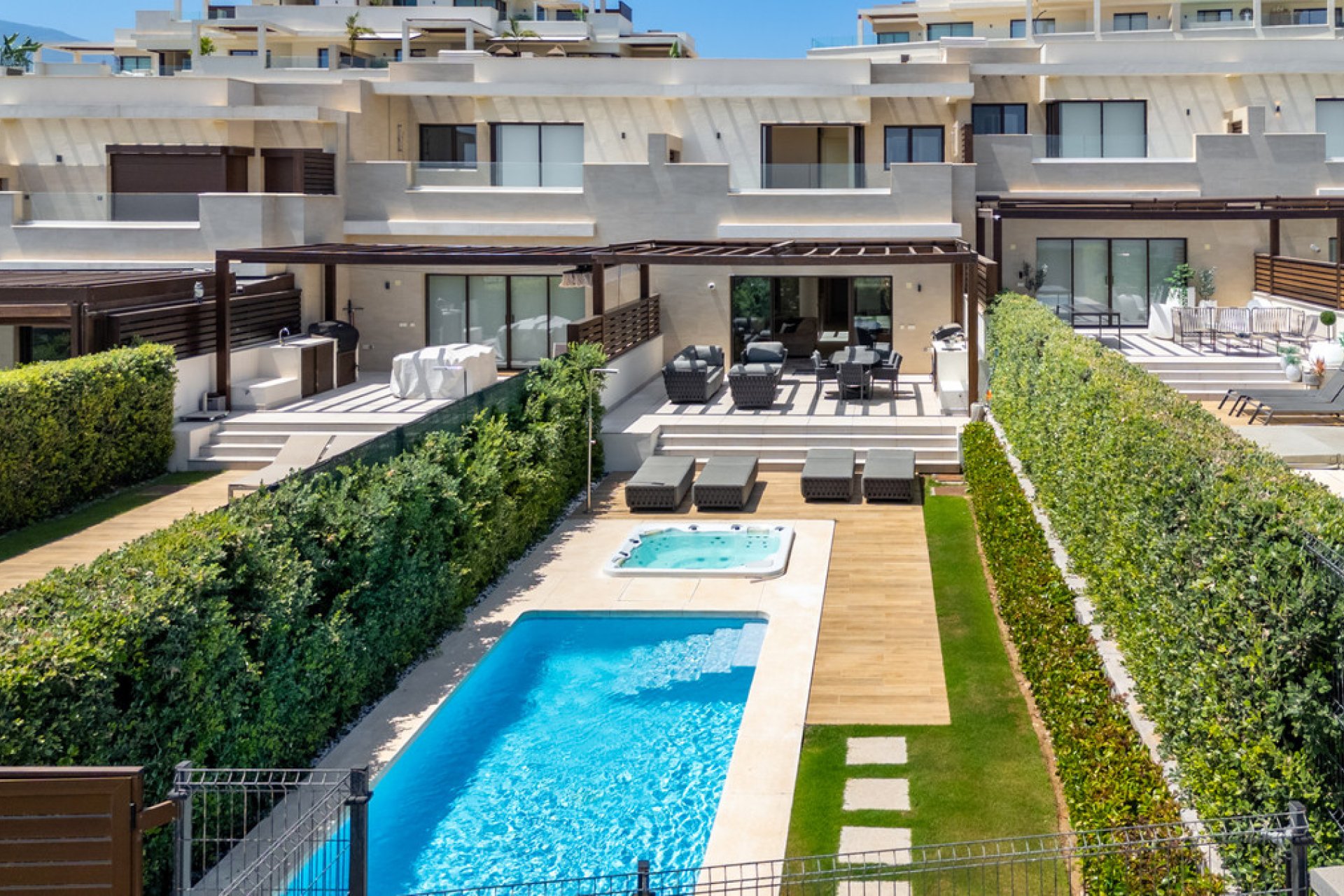 Reventa - House - Townhouse - Estepona - Estepona Centro