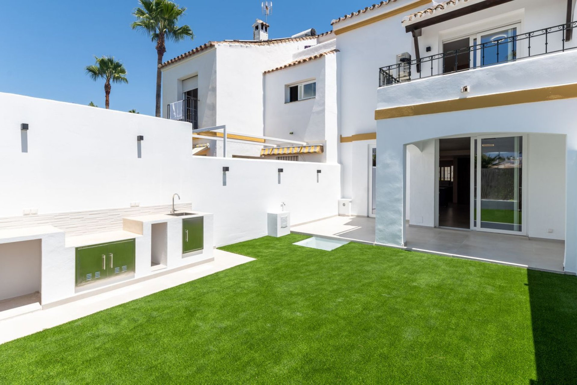Reventa - House - Townhouse - Estepona - Estepona Centro