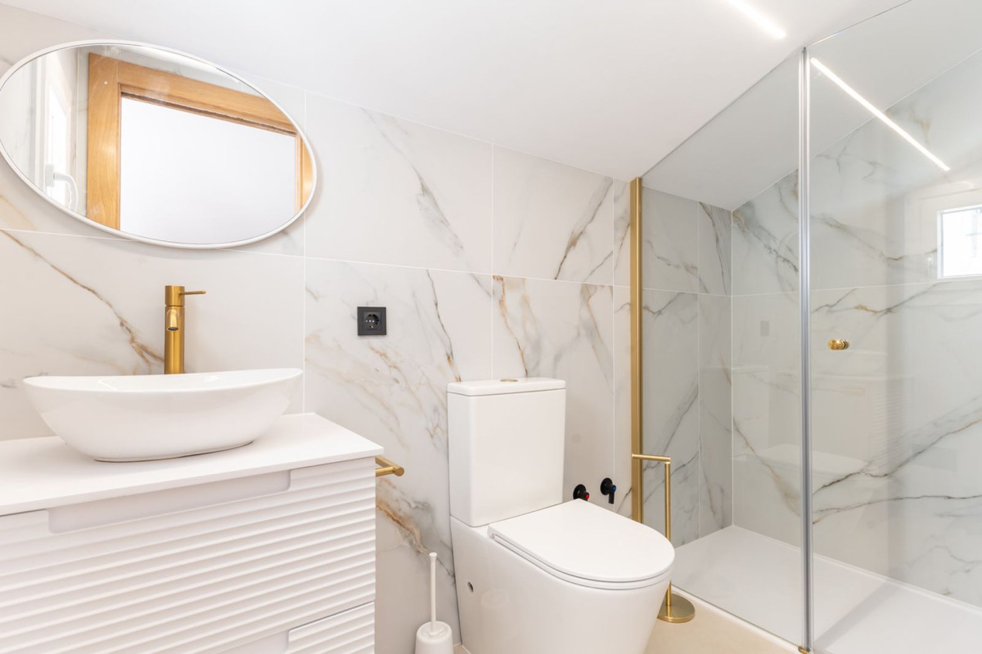 Reventa - House - Townhouse - Estepona - Estepona Centro