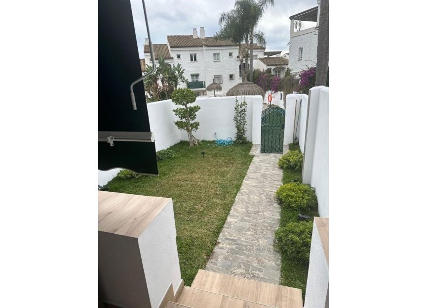 Reventa - House - Townhouse - Estepona - Estepona Centro