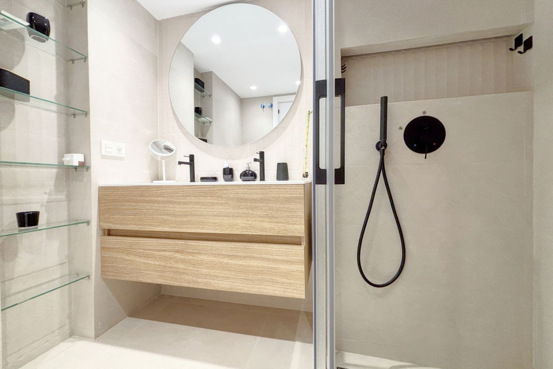 Reventa - House - Townhouse - Estepona - Estepona Centro