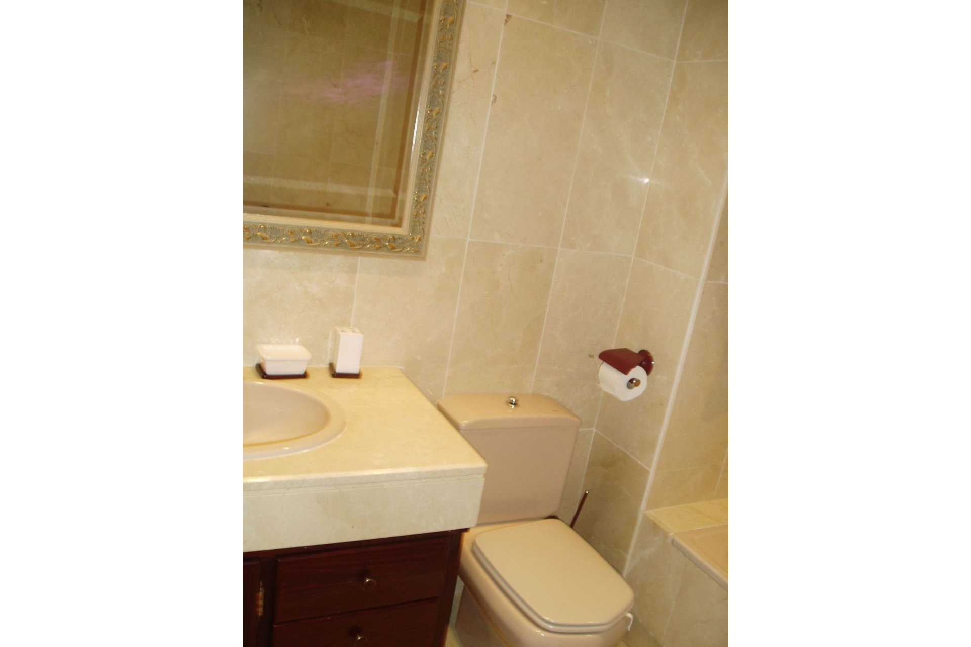 Reventa - House - Townhouse - Estepona - Estepona Centro