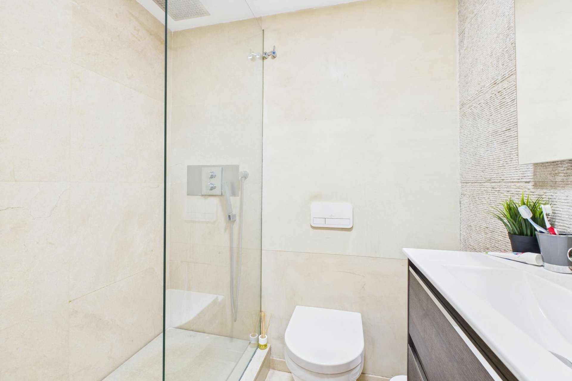 Reventa - House - Townhouse - Estepona - Estepona Centro