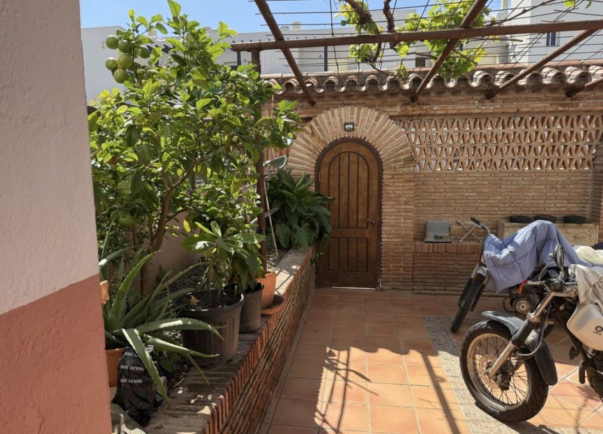 Reventa - House - Townhouse - Estepona - Estepona Centro