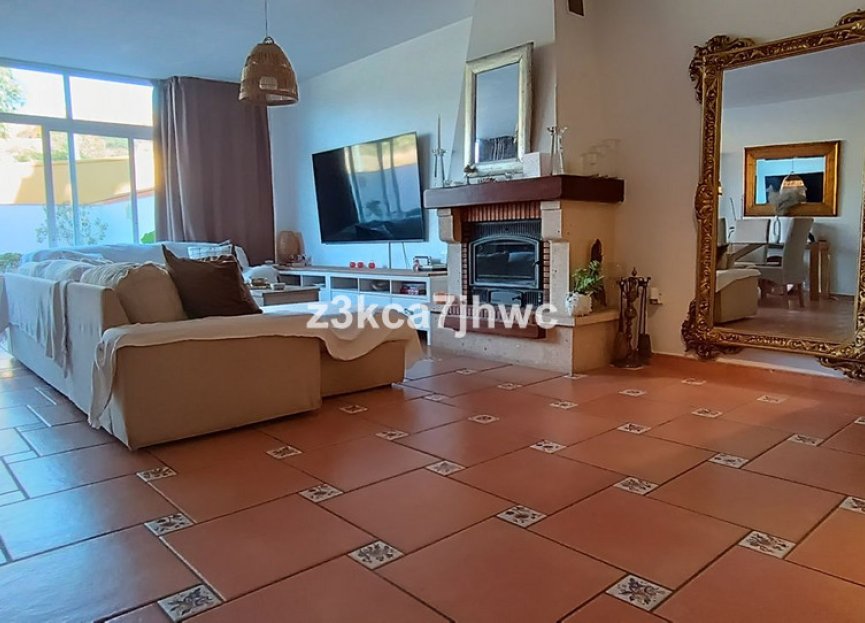 Reventa - House - Townhouse - Estepona - Estepona Centro