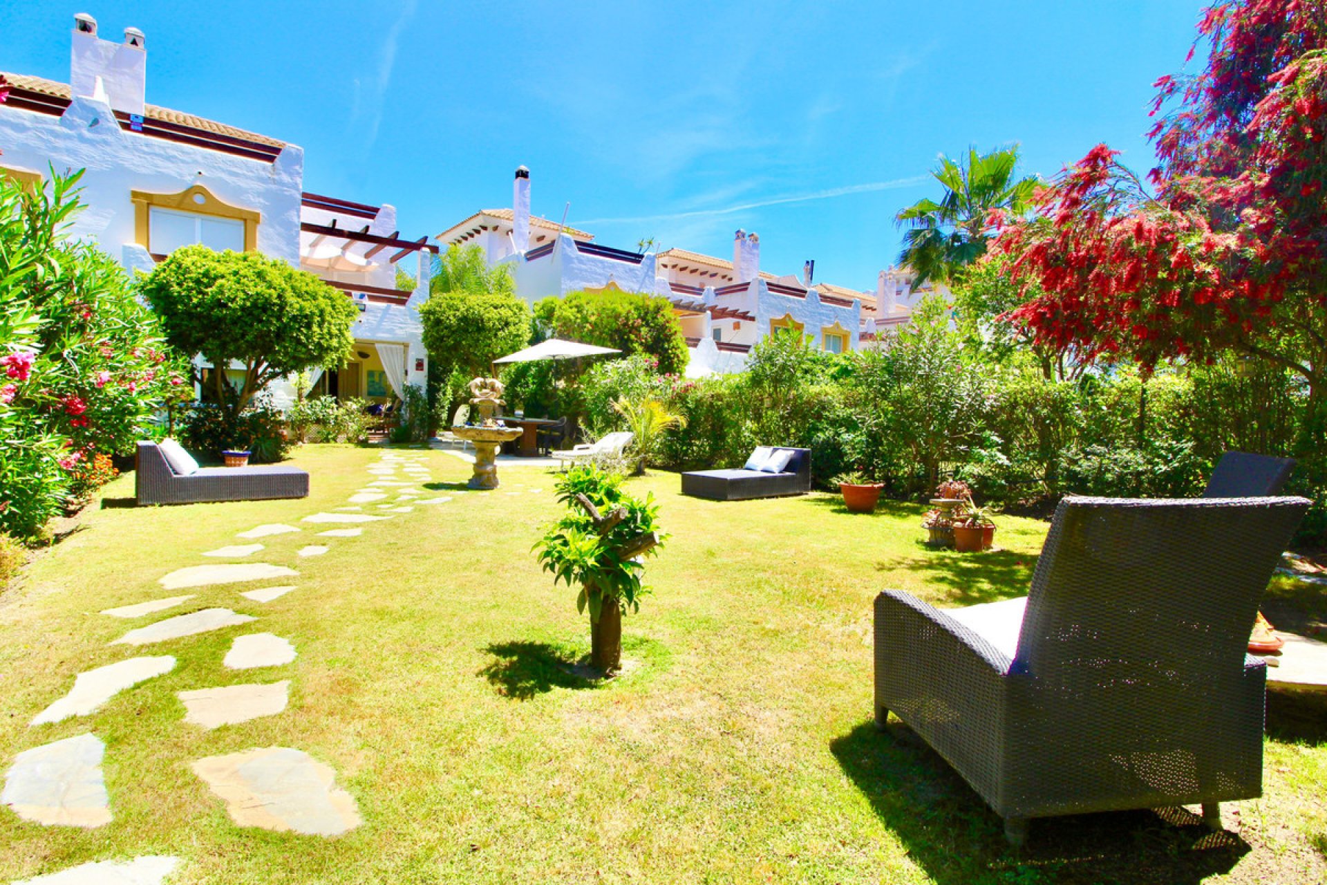 Reventa - House - Townhouse - Estepona - Estepona Centro