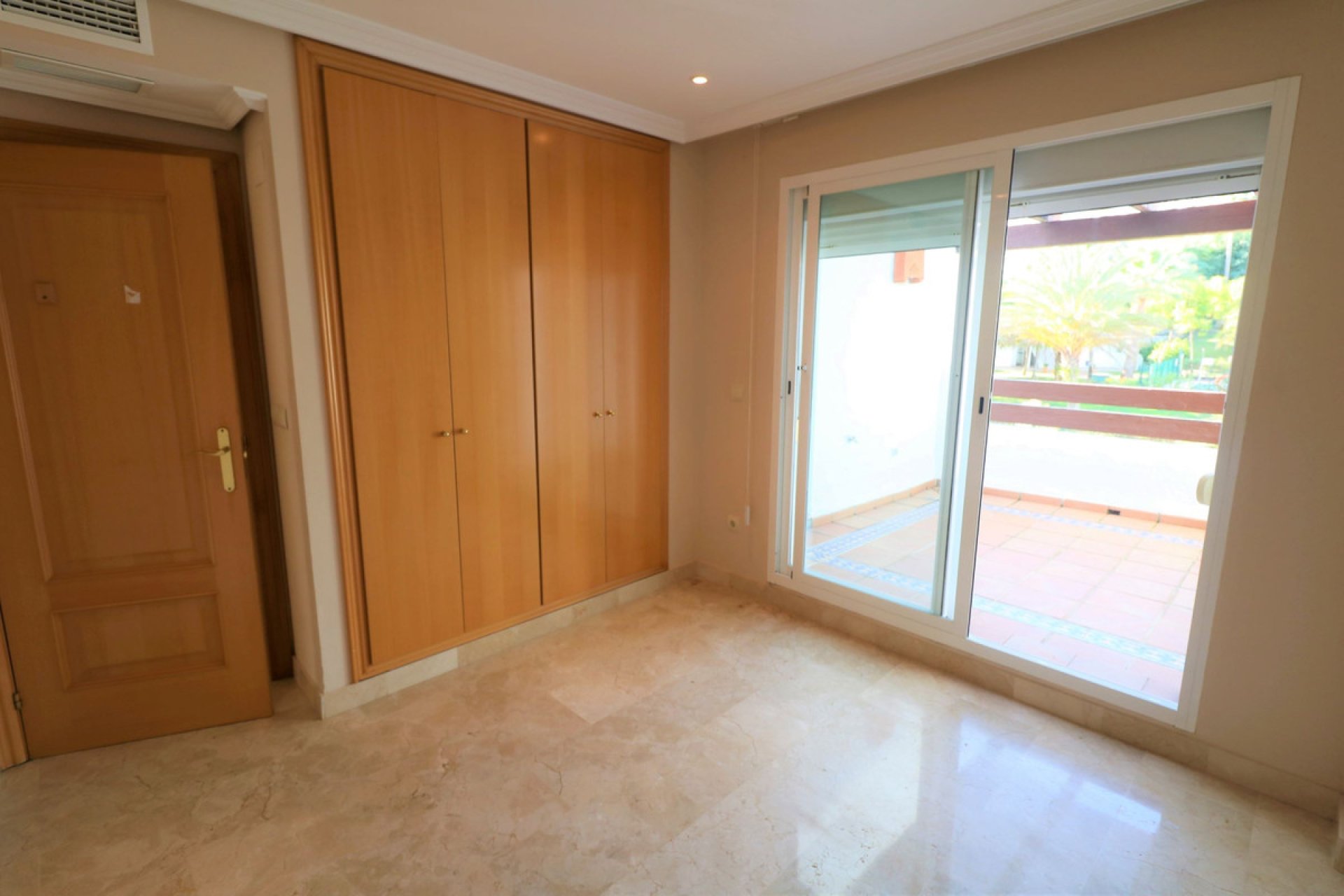 Reventa - House - Townhouse - Estepona - Estepona Centro