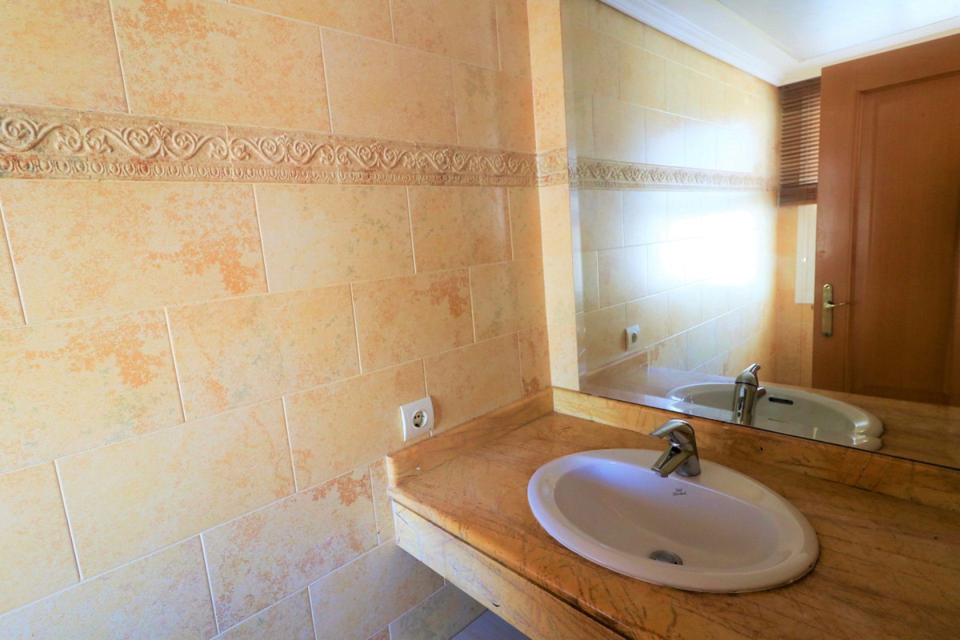 Reventa - House - Townhouse - Estepona - Estepona Centro