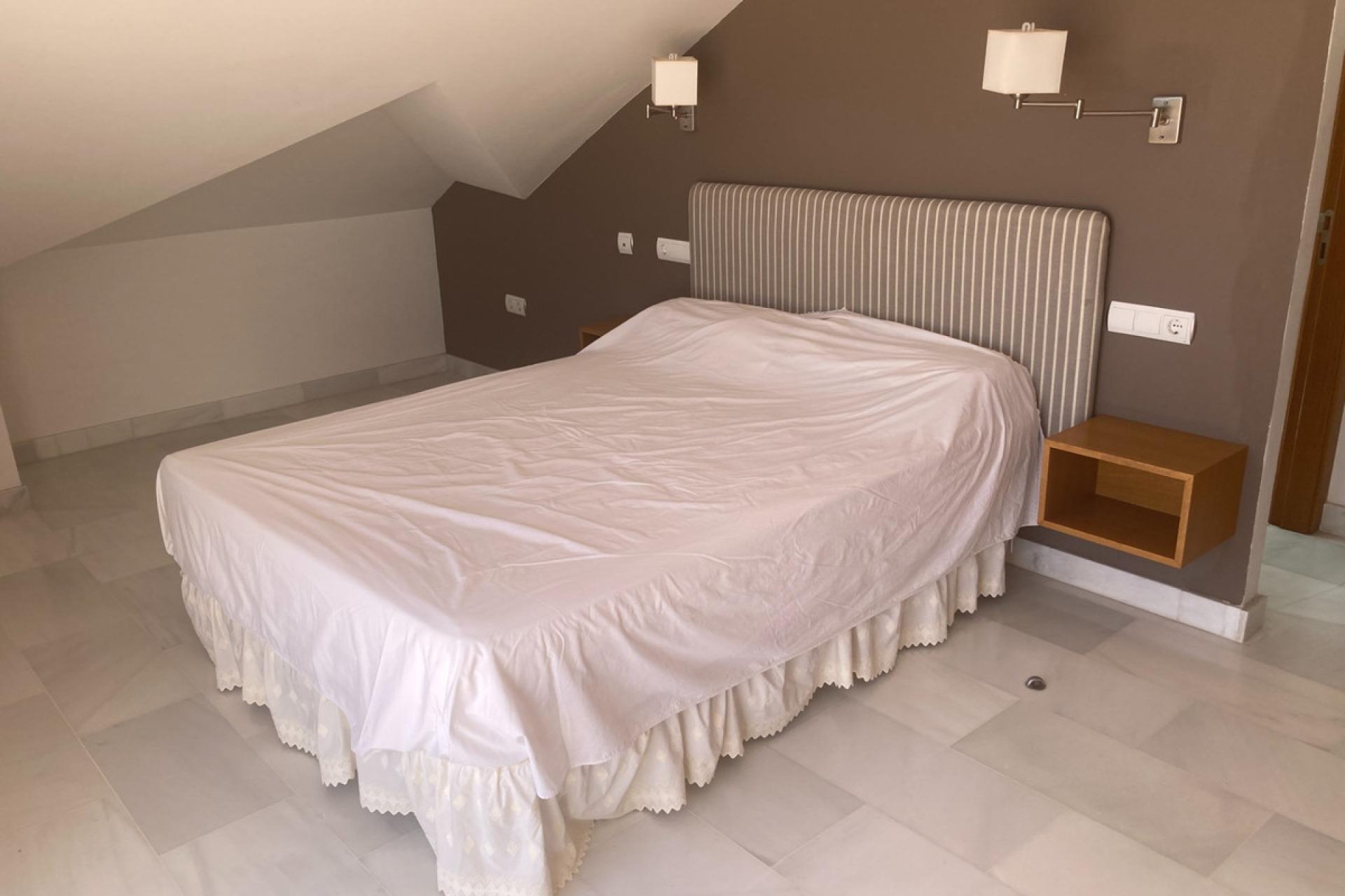 Reventa - House - Townhouse - Estepona - Estepona Centro