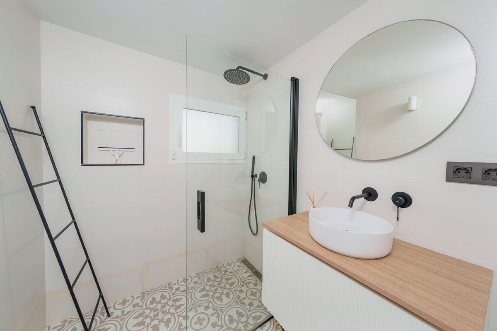 Reventa - House - Townhouse - Estepona - Estepona Centro