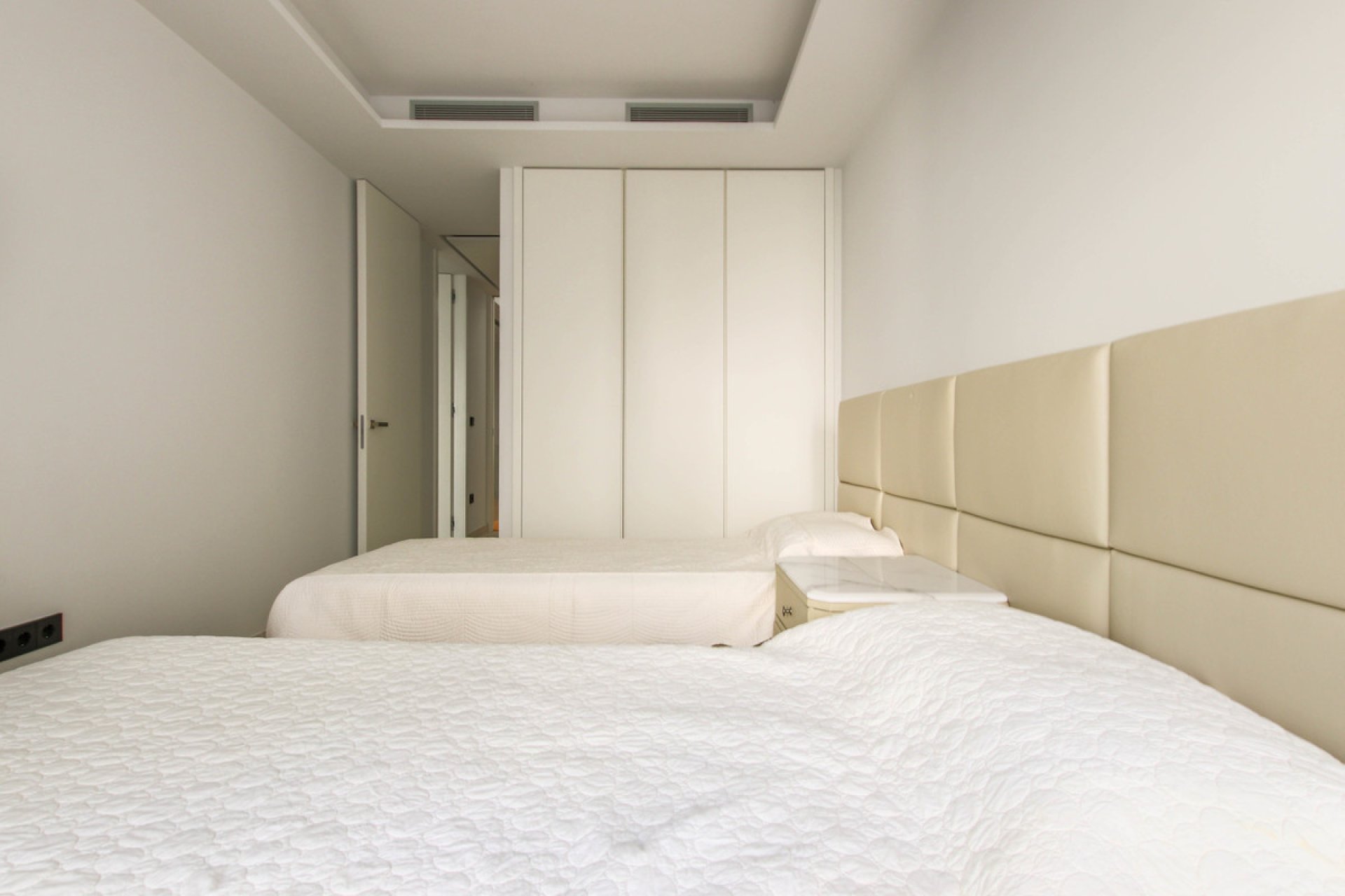 Reventa - House - Townhouse - Estepona - Estepona Centro