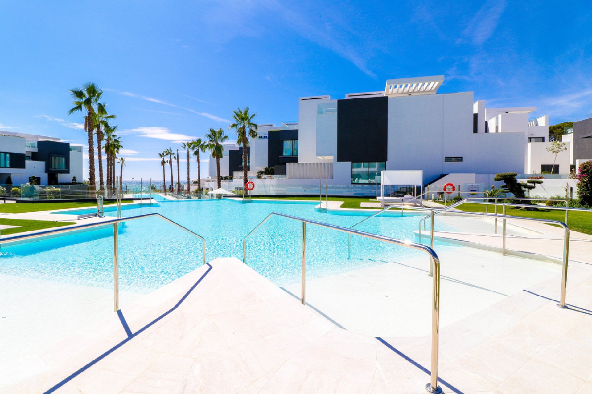 Reventa - House - Townhouse - Estepona - Estepona Centro