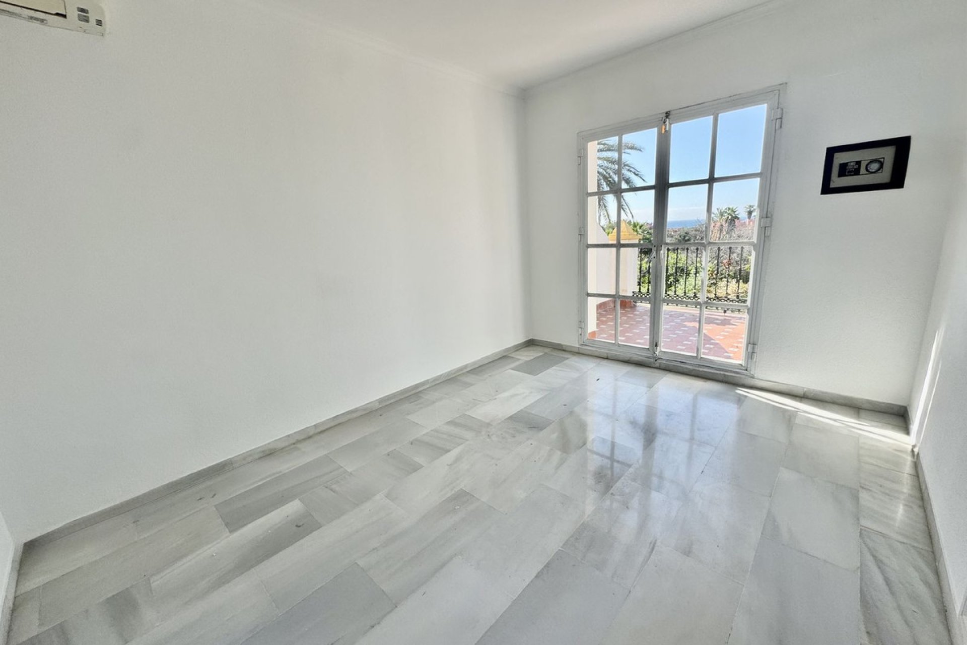 Reventa - House - Townhouse - Estepona - Estepona Centro