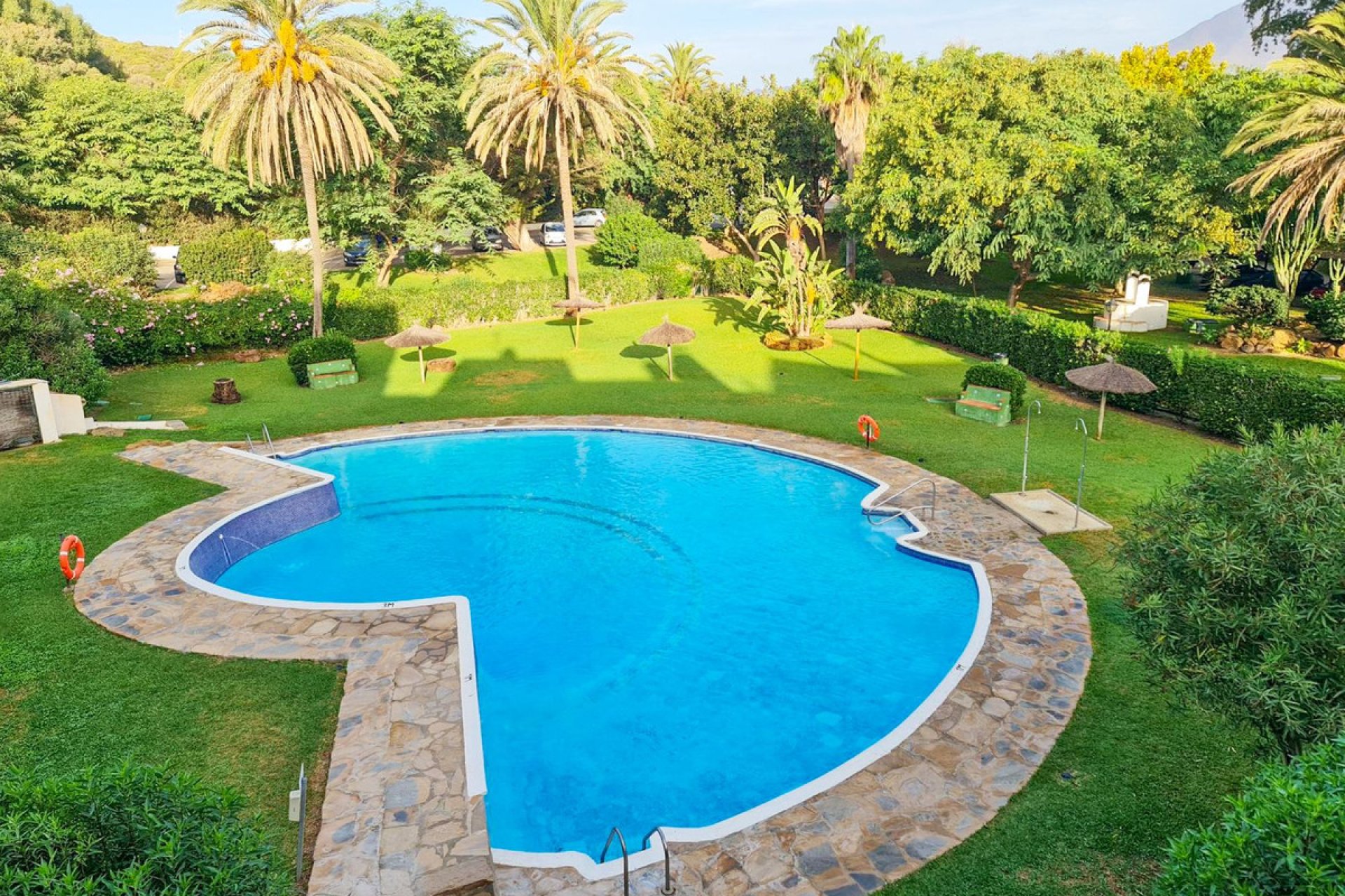 Reventa - House - Townhouse - Estepona - Estepona Centro