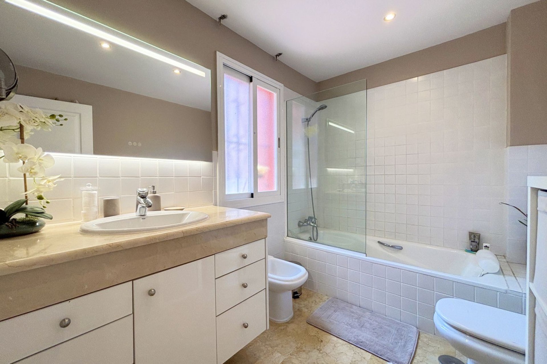 Reventa - House - Townhouse - Estepona - Estepona Centro