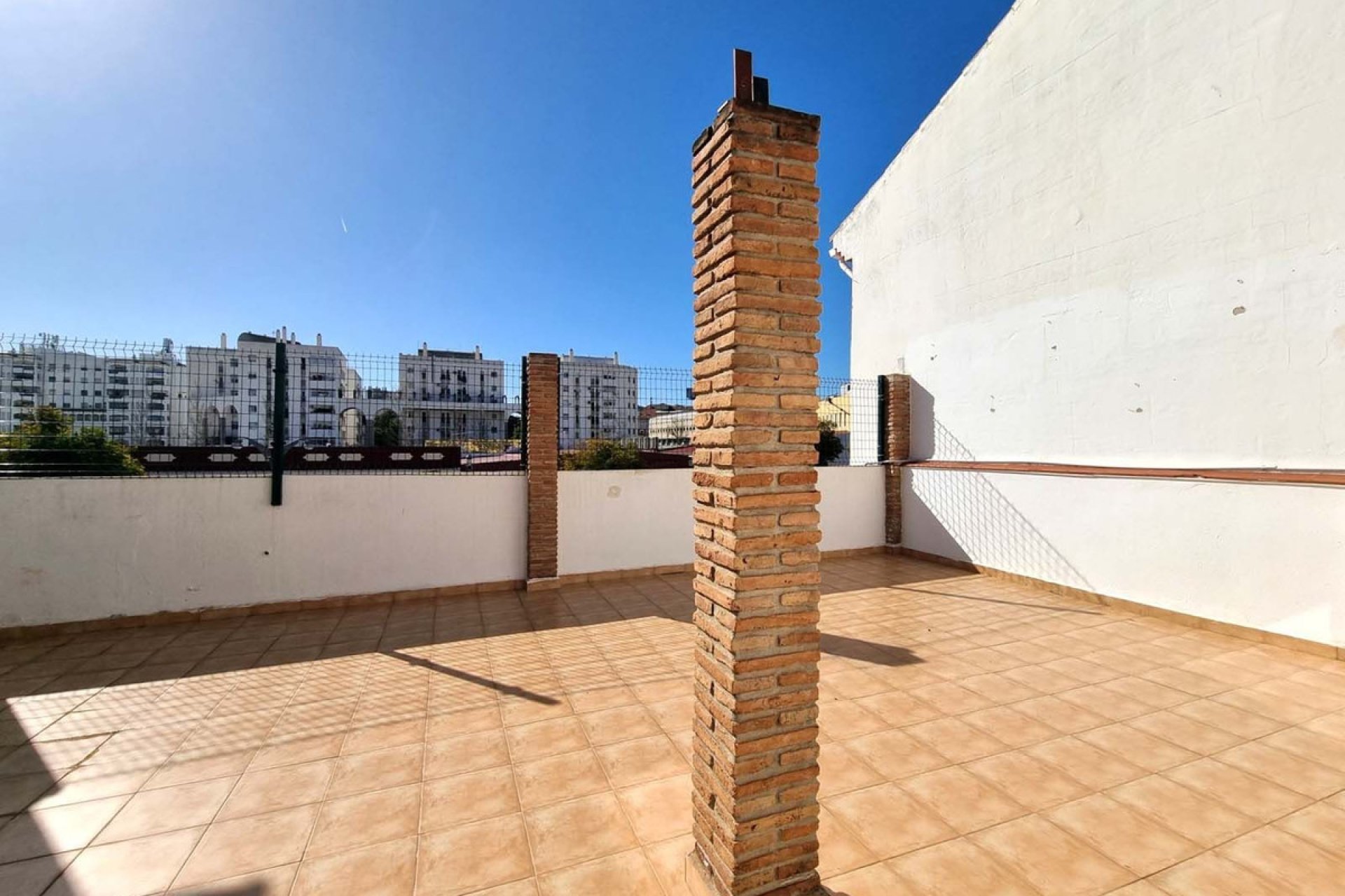 Reventa - House - Townhouse - Fuengirola - Fuengirola Centro