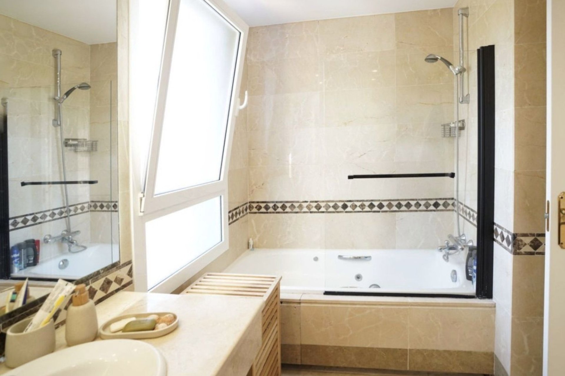 Reventa - House - Townhouse - Marbella - Aloha