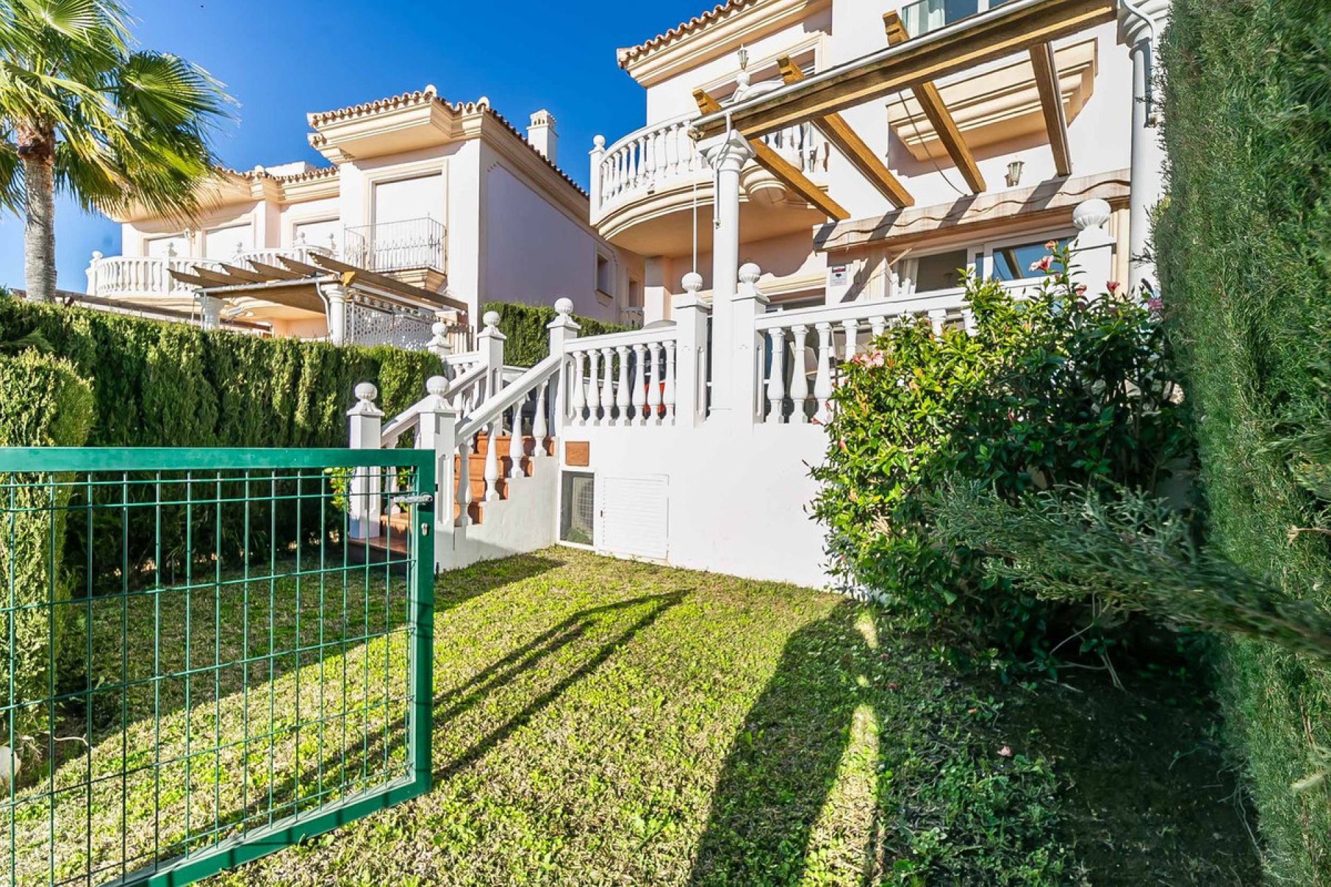 Reventa - House - Townhouse - Marbella - Artola