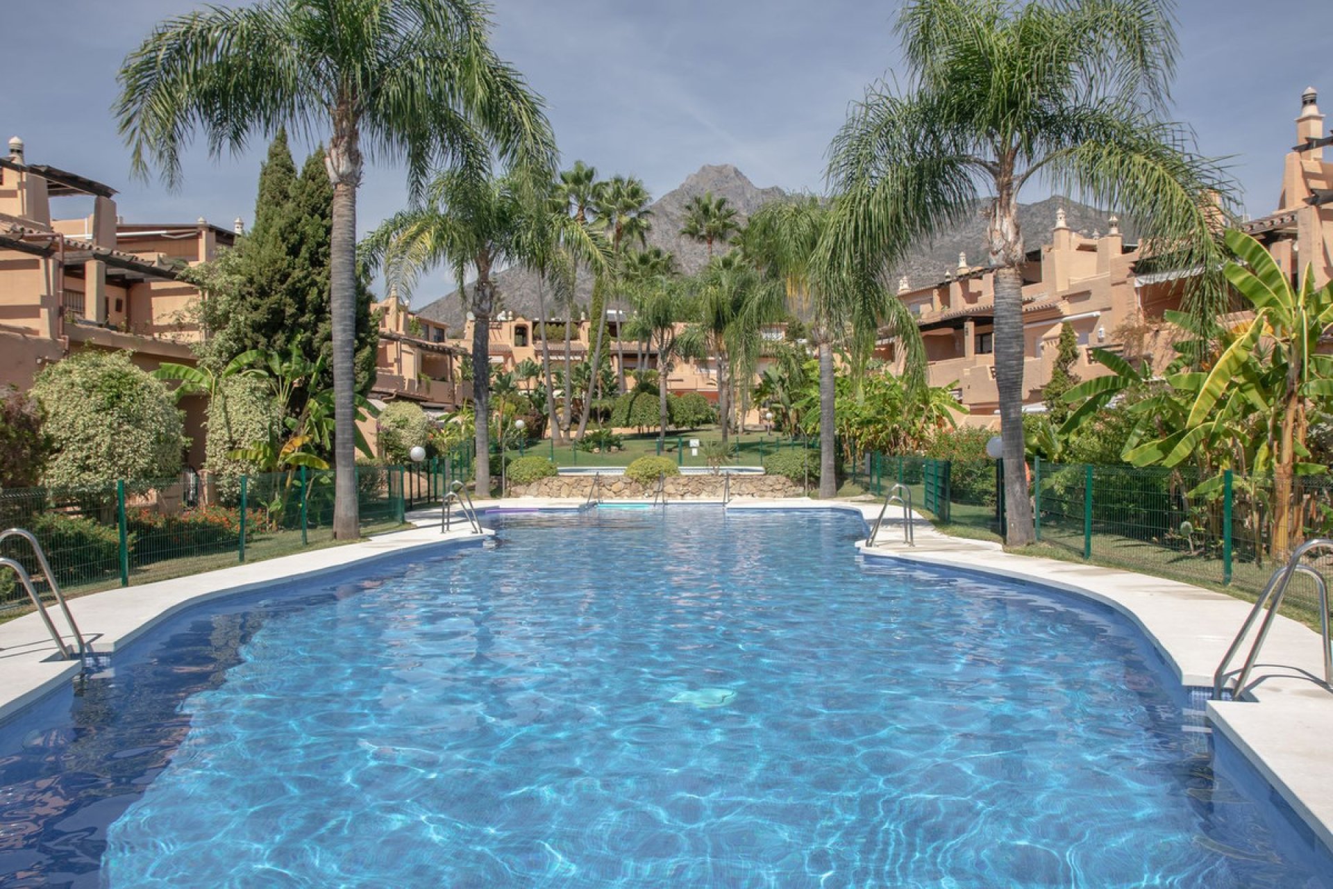 Reventa - House - Townhouse - Marbella - Marbella Centro