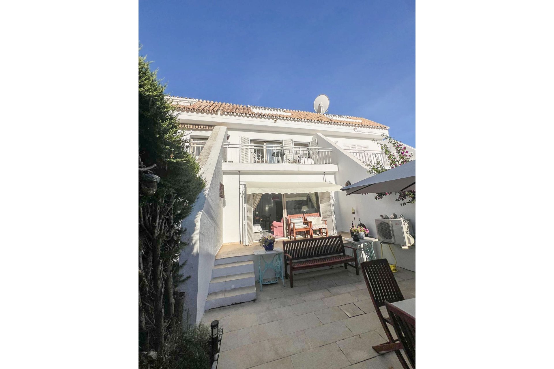 Reventa - House - Townhouse - Marbella - Nagüeles