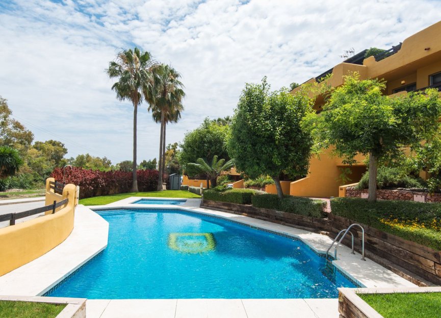 Reventa - House - Townhouse - Marbella - Nagüeles