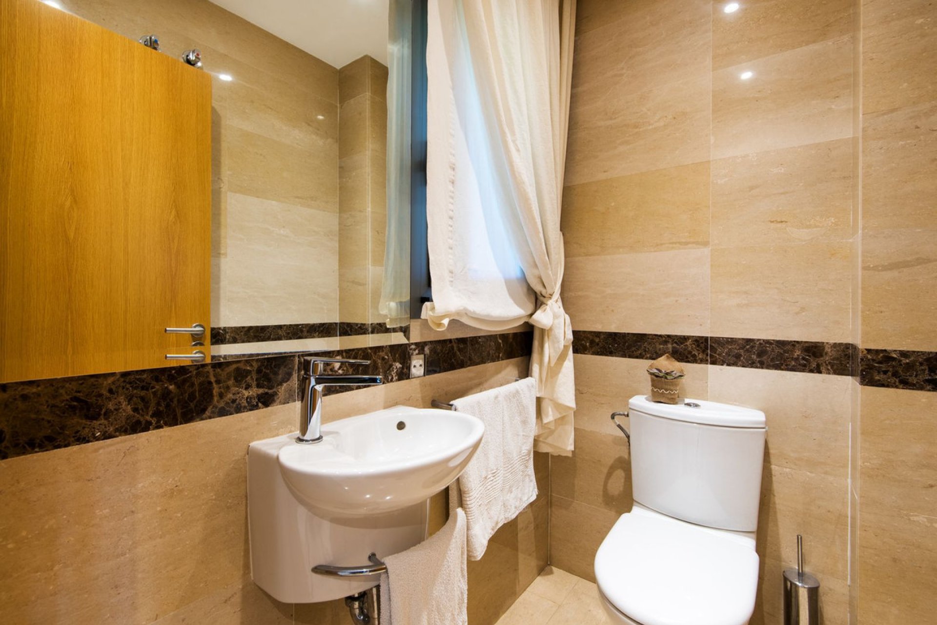 Reventa - House - Townhouse - Marbella - Nagüeles