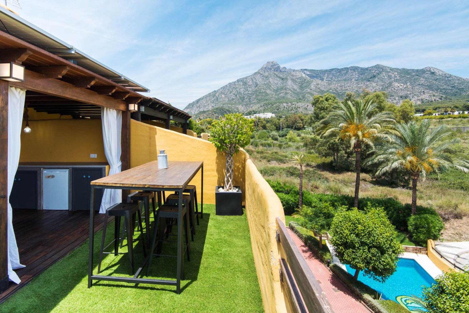 Reventa - House - Townhouse - Marbella - Nagüeles