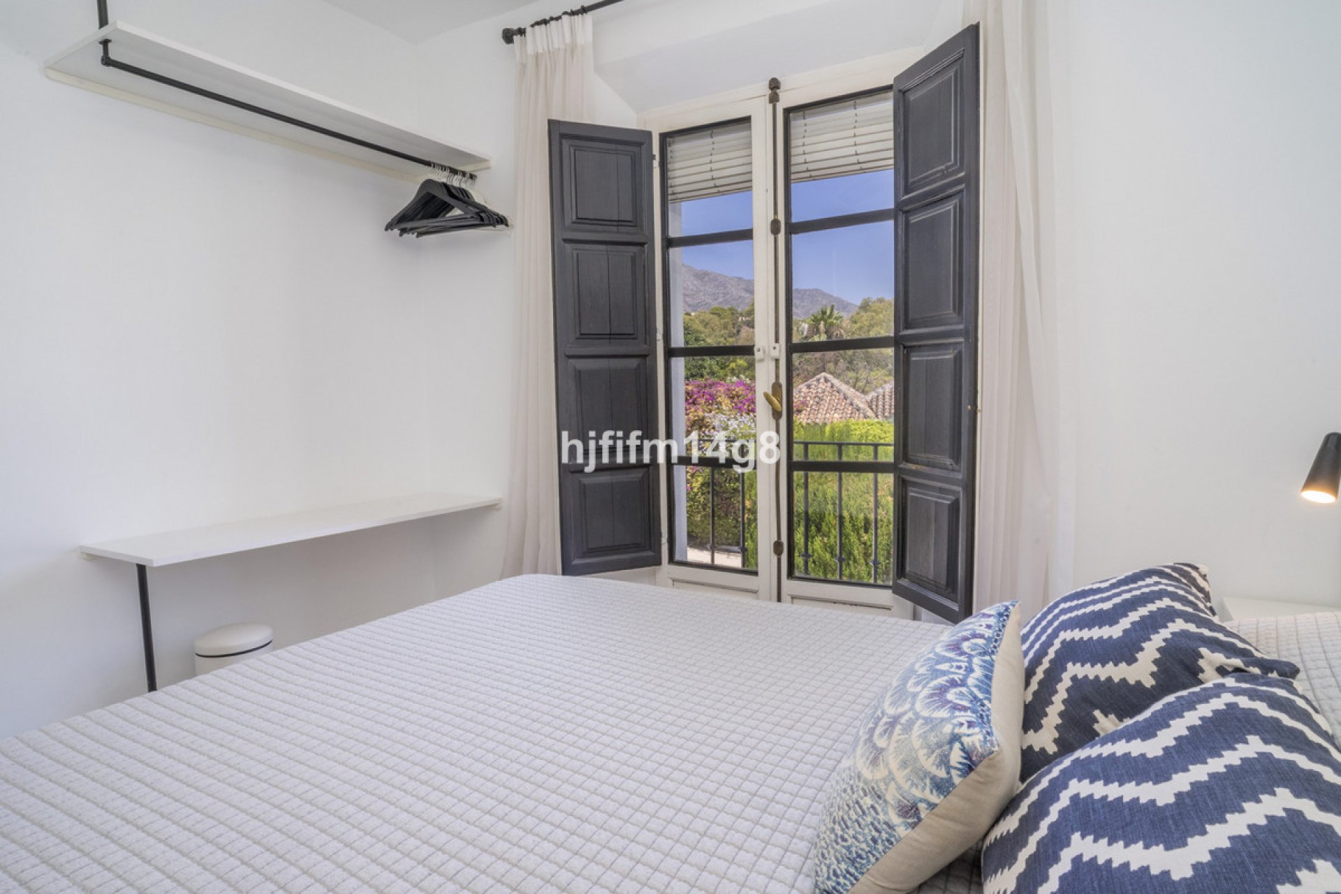 Reventa - House - Townhouse - Marbella - Nueva Andalucia